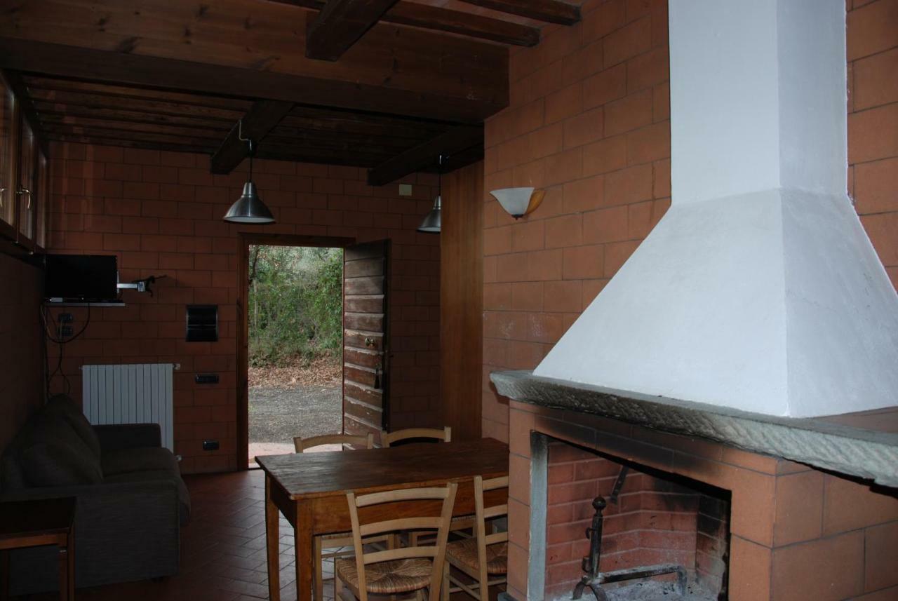 Agriturismo San Vettore 甘巴西 外观 照片